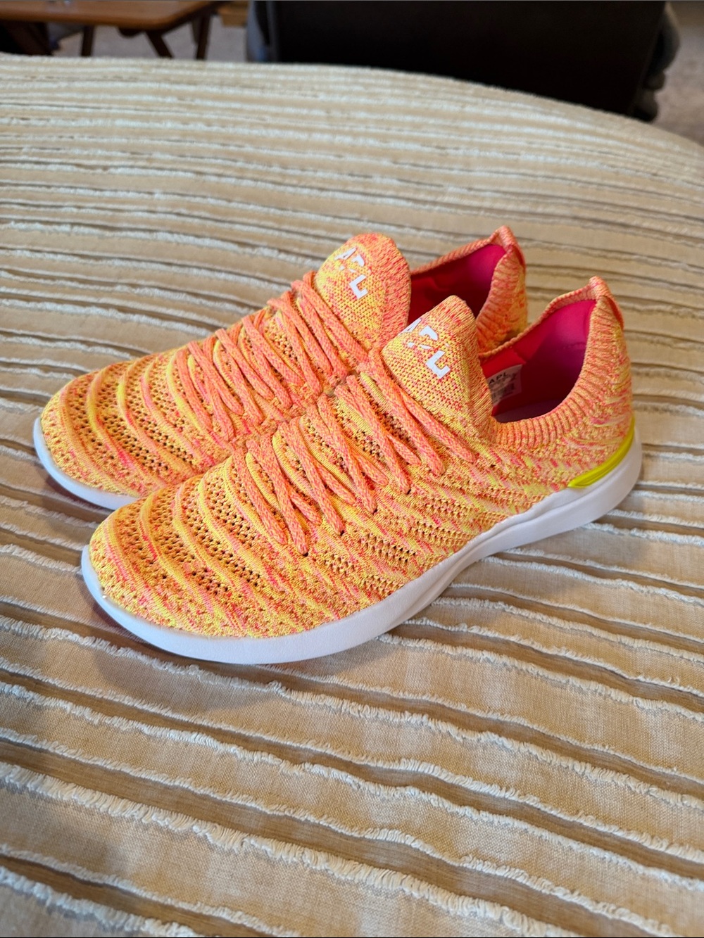 NWOT APL Techloom Wave Women’s Knit Slip-On Sneakers in Neon Orange and Pink